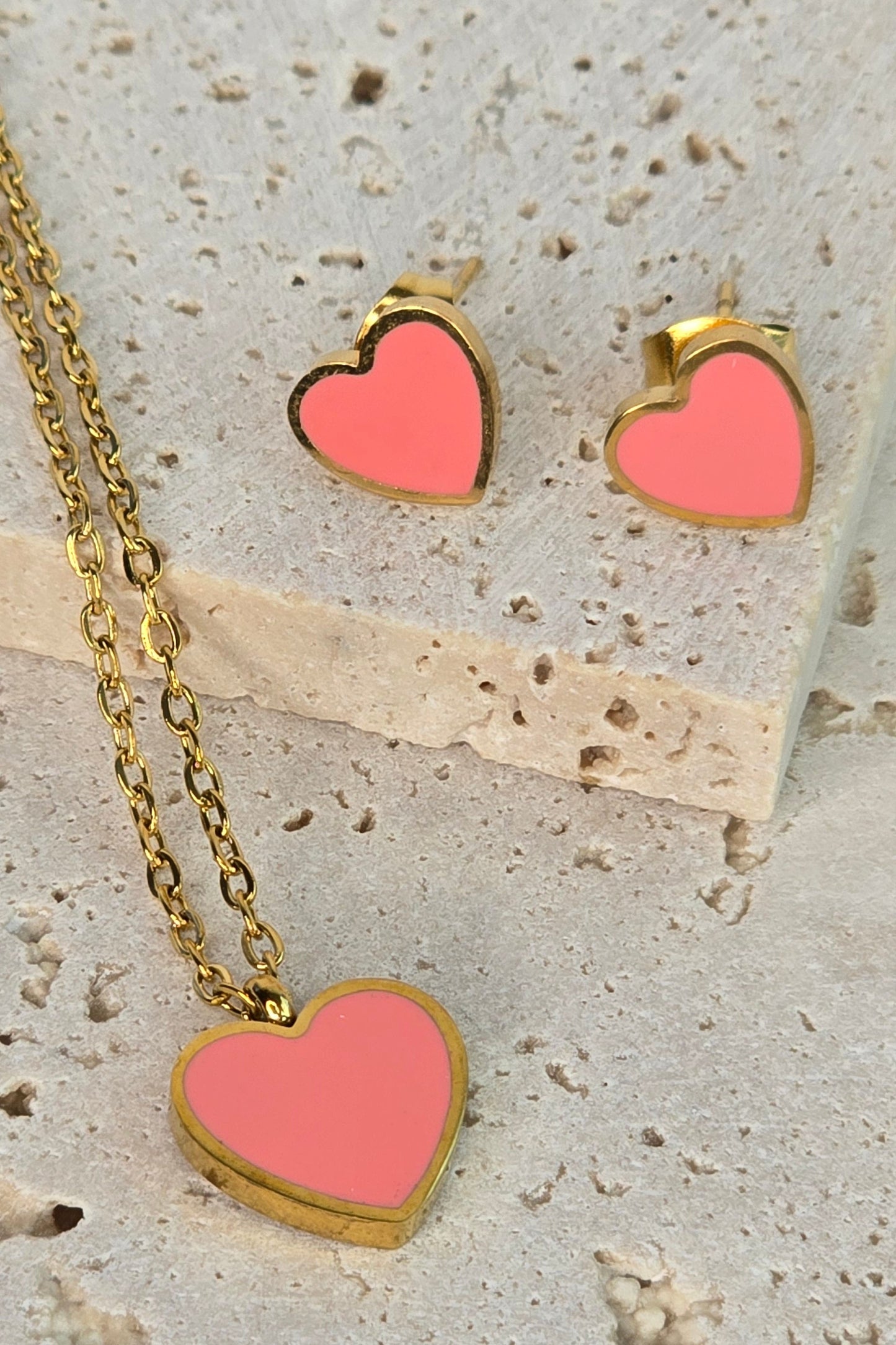 Cora Necklace Set