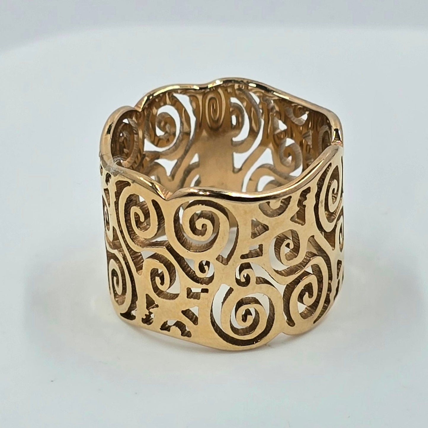 Luisa Ring