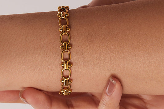 Bela Bracelet