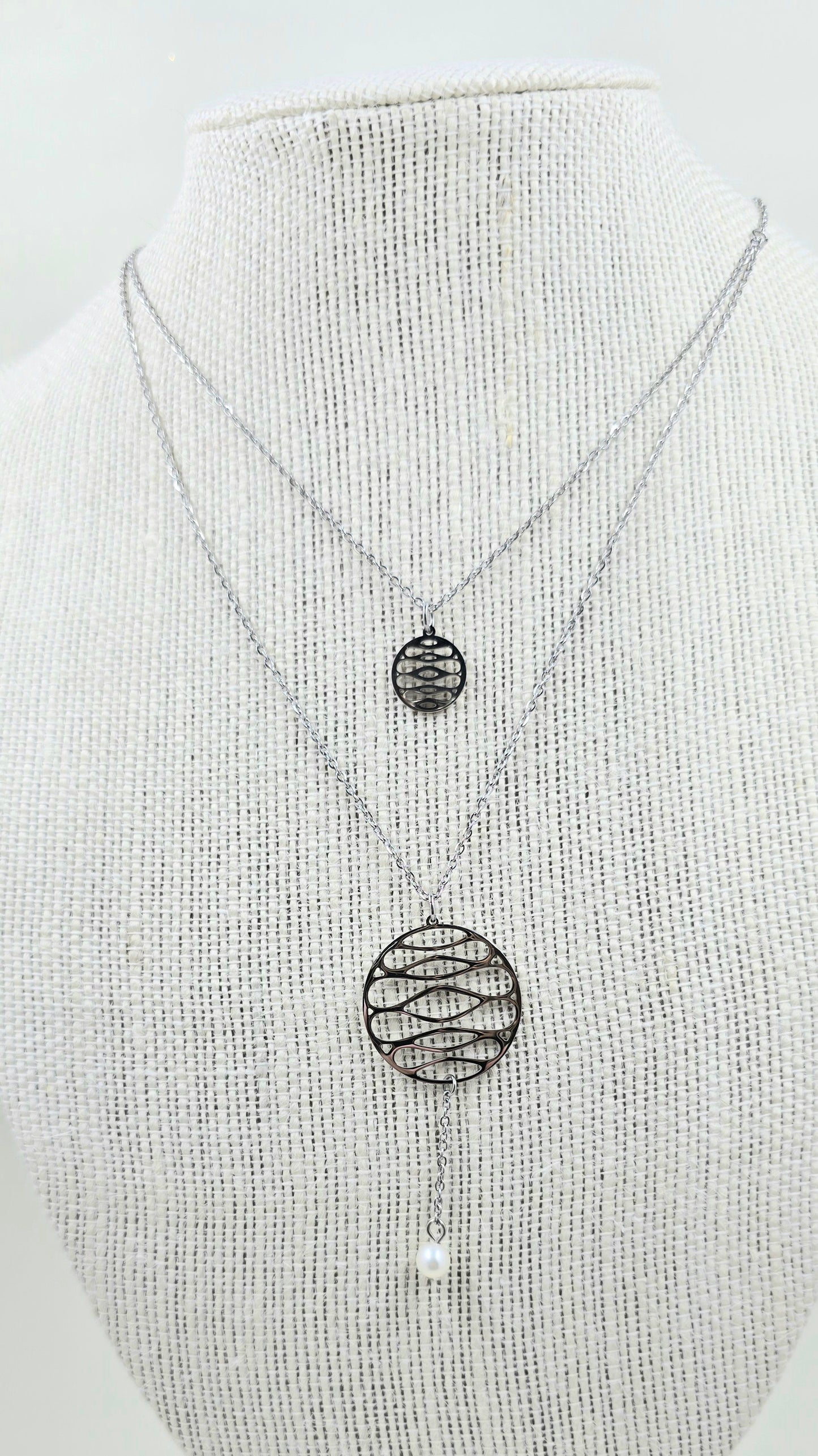 Vera Necklace