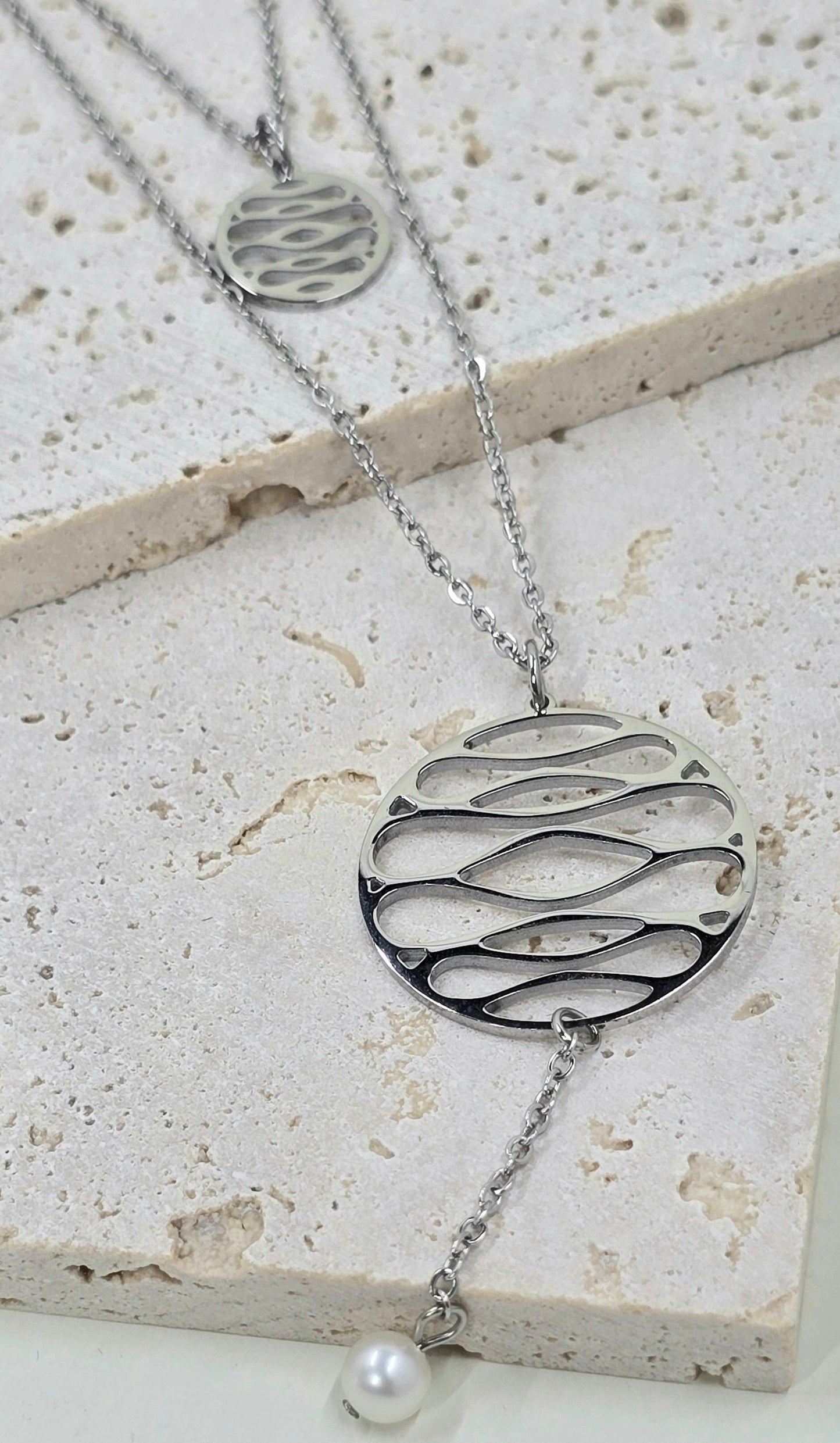Vera Necklace